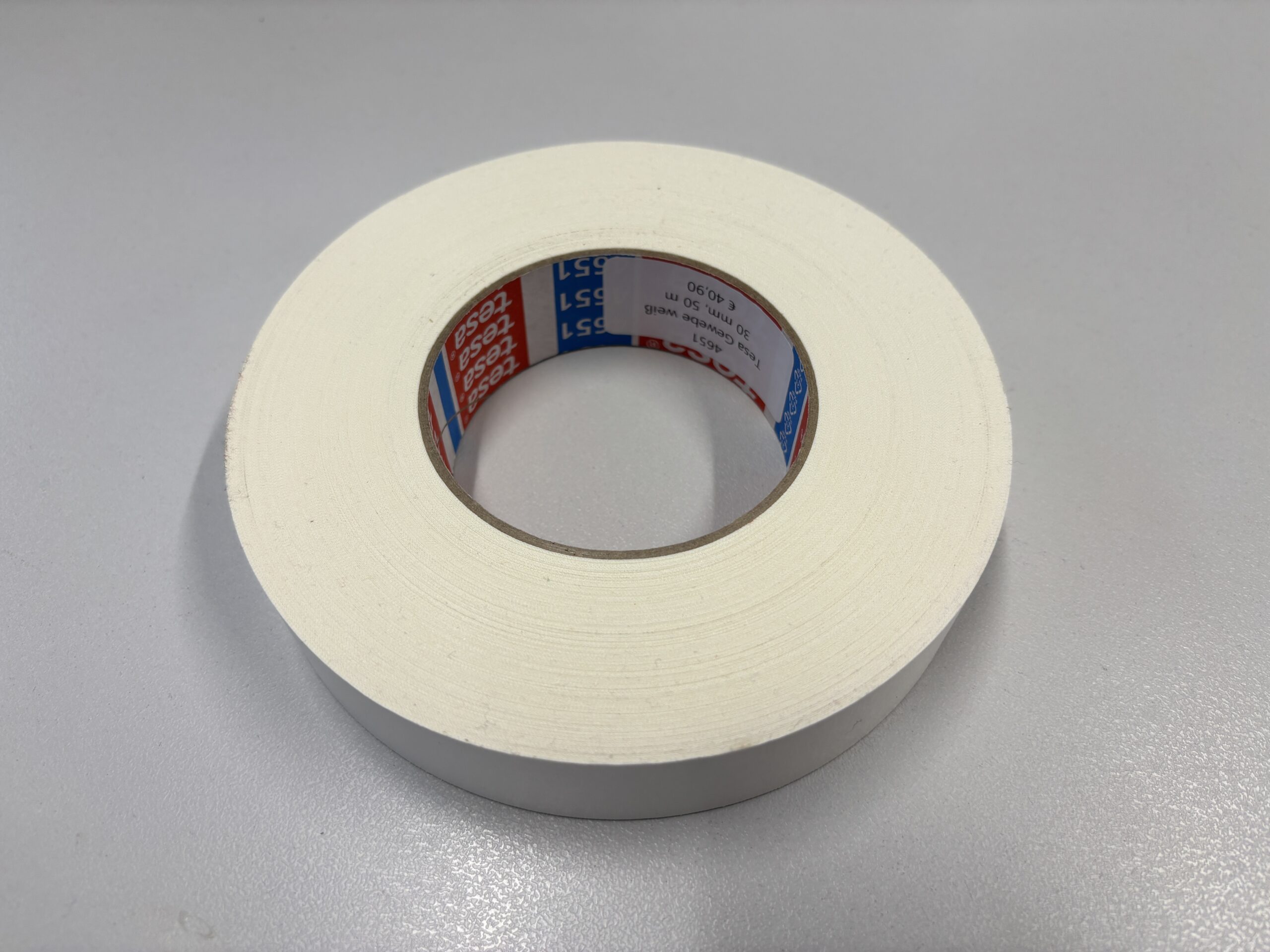 Tesa Gewebeband weiß 30 mm, 50 m, 4651 – Bild 2